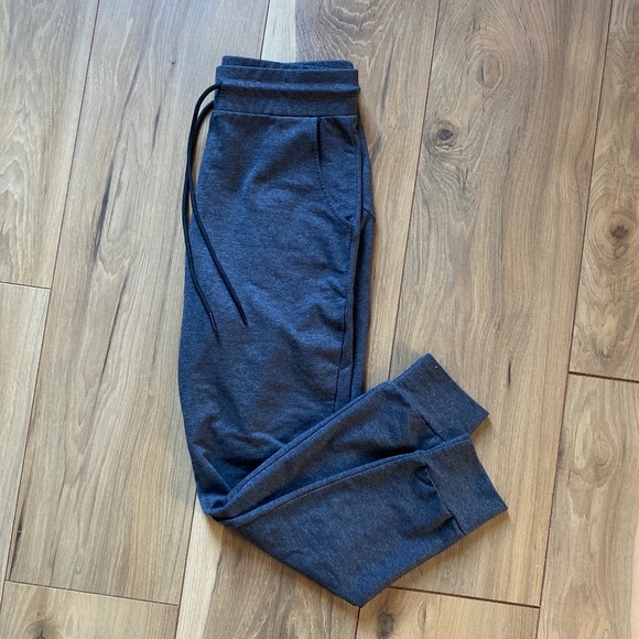 NVGTN Joggers - Picture 2 of 4